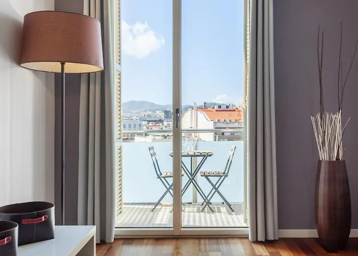 Wonderful 2-Bd Apart With Balcony Plaza Cataluna
